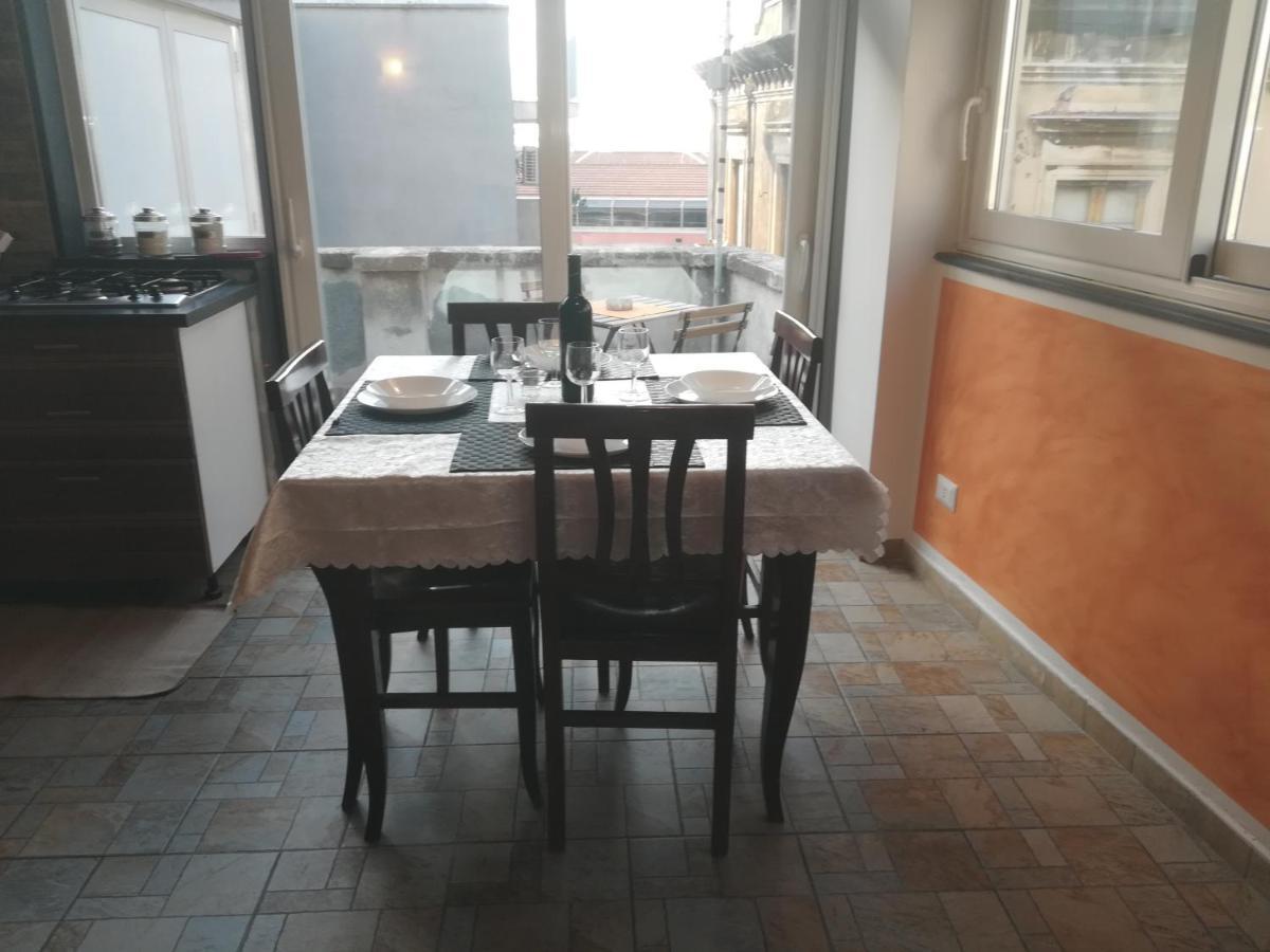 Апартаменты La Terrazza Sul Centro Катания Экстерьер фото